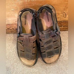 Sketchers men’s leather sandals size 8